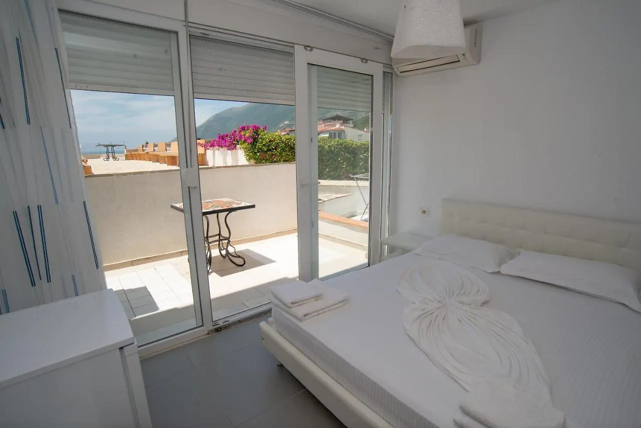 The Olive Terrace Apartments Palase
