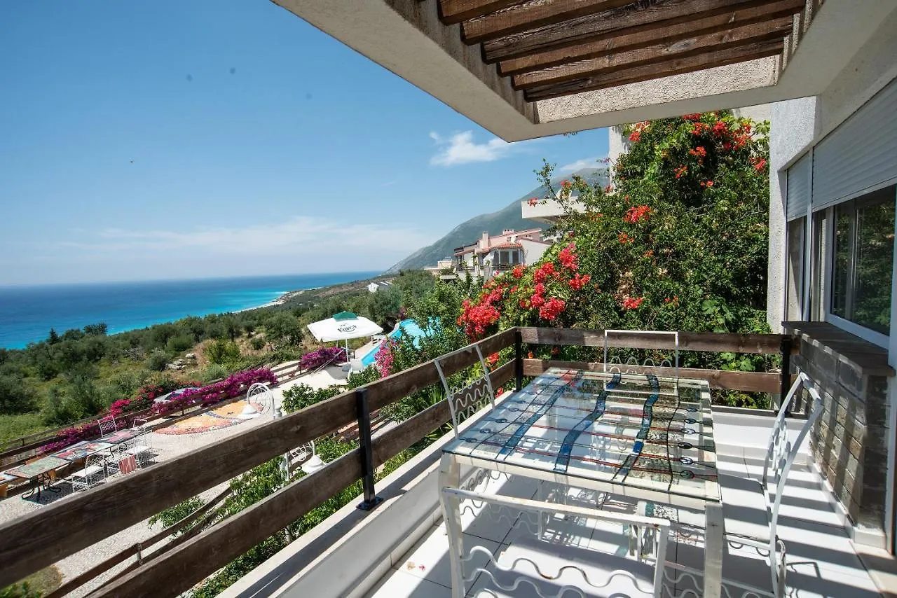 The Olive Terrace Apartments Palase