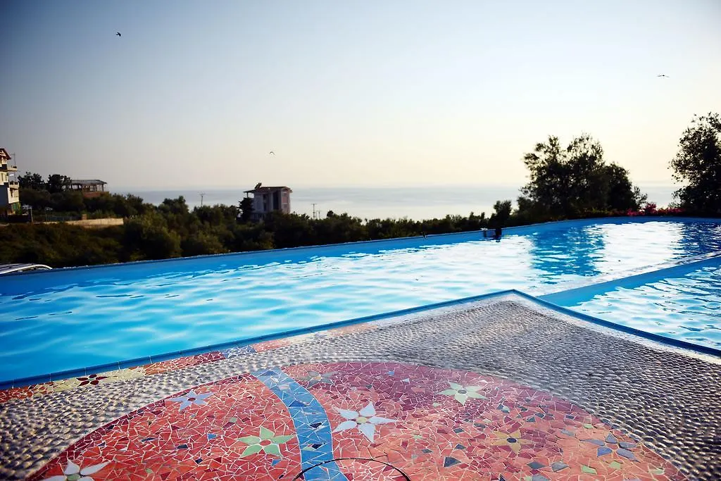 The Olive Terrace Apartments Palase