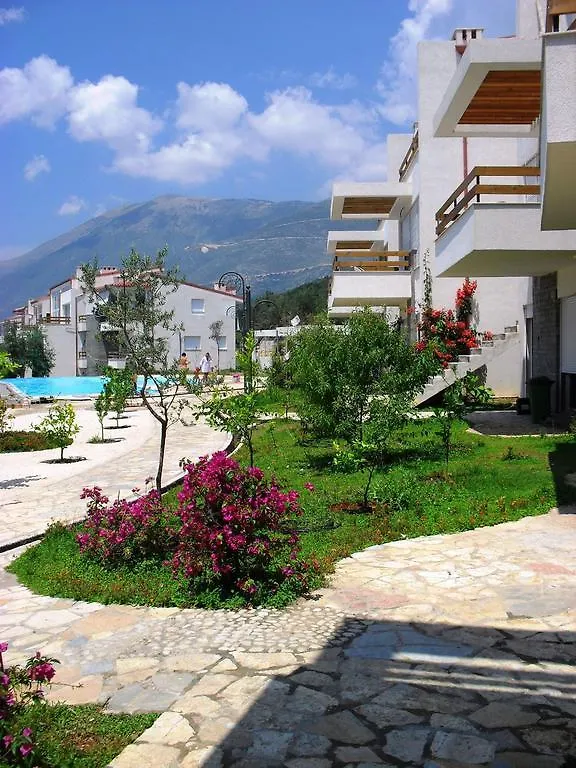 The Olive Terrace Apartments Palase